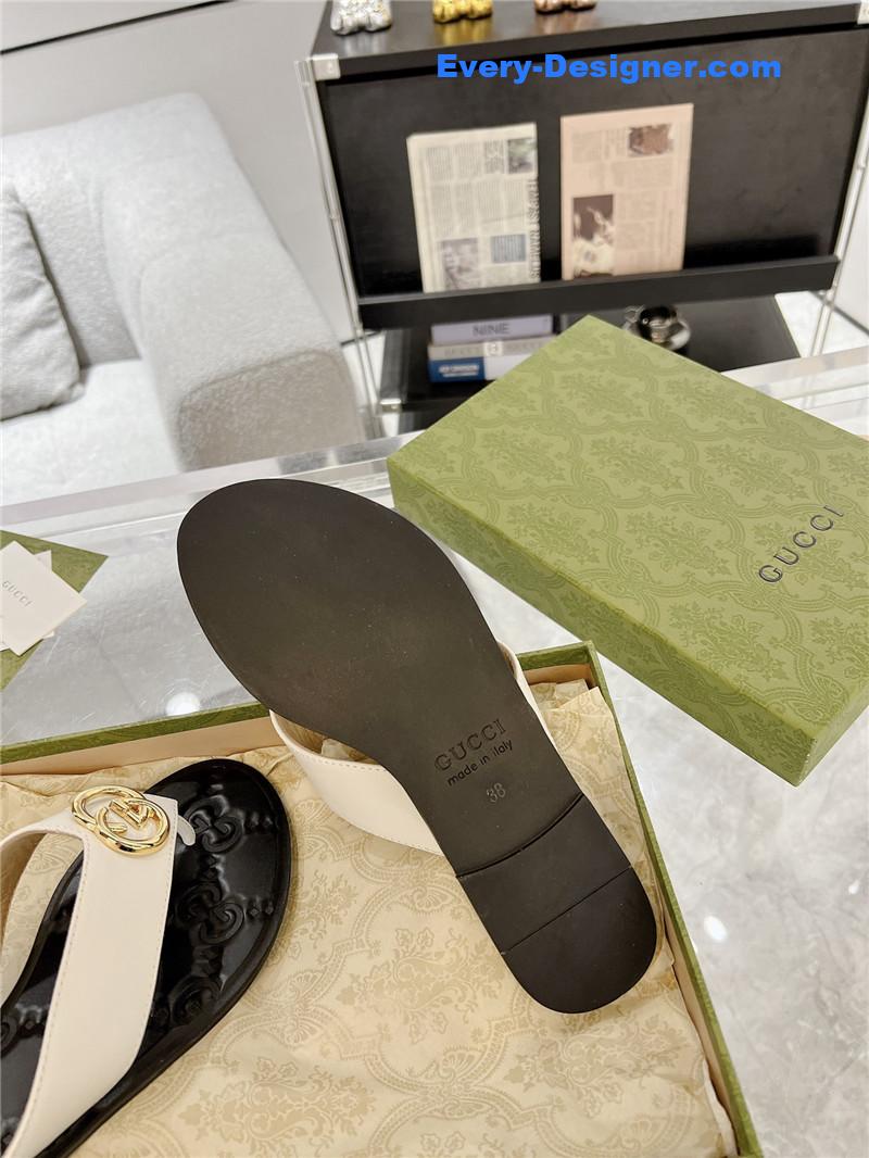 Gvc*1 interlocking double g flip flops