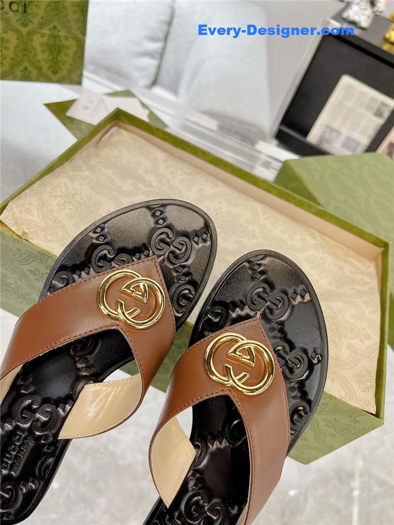 Gvc*1 interlocking double g flip flops