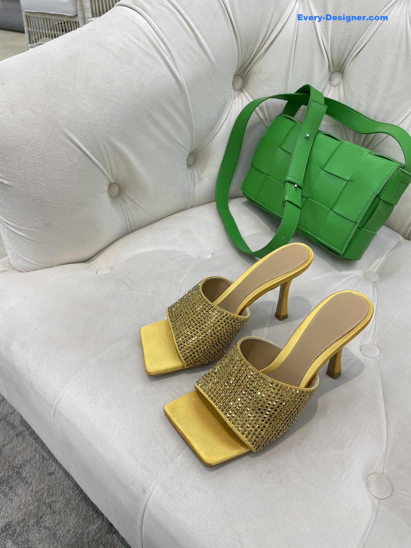 Bottega Veneta new square diamond slippers