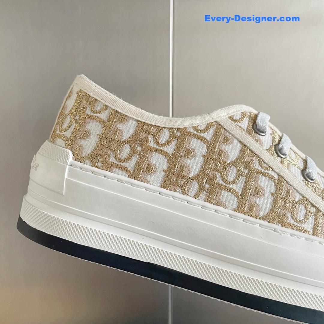 D10r couple platform canvas shoes