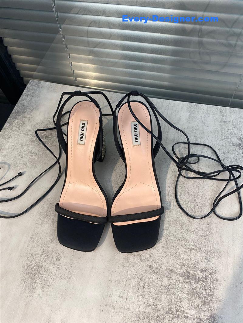 MIUMIU new one word with high heel dragging