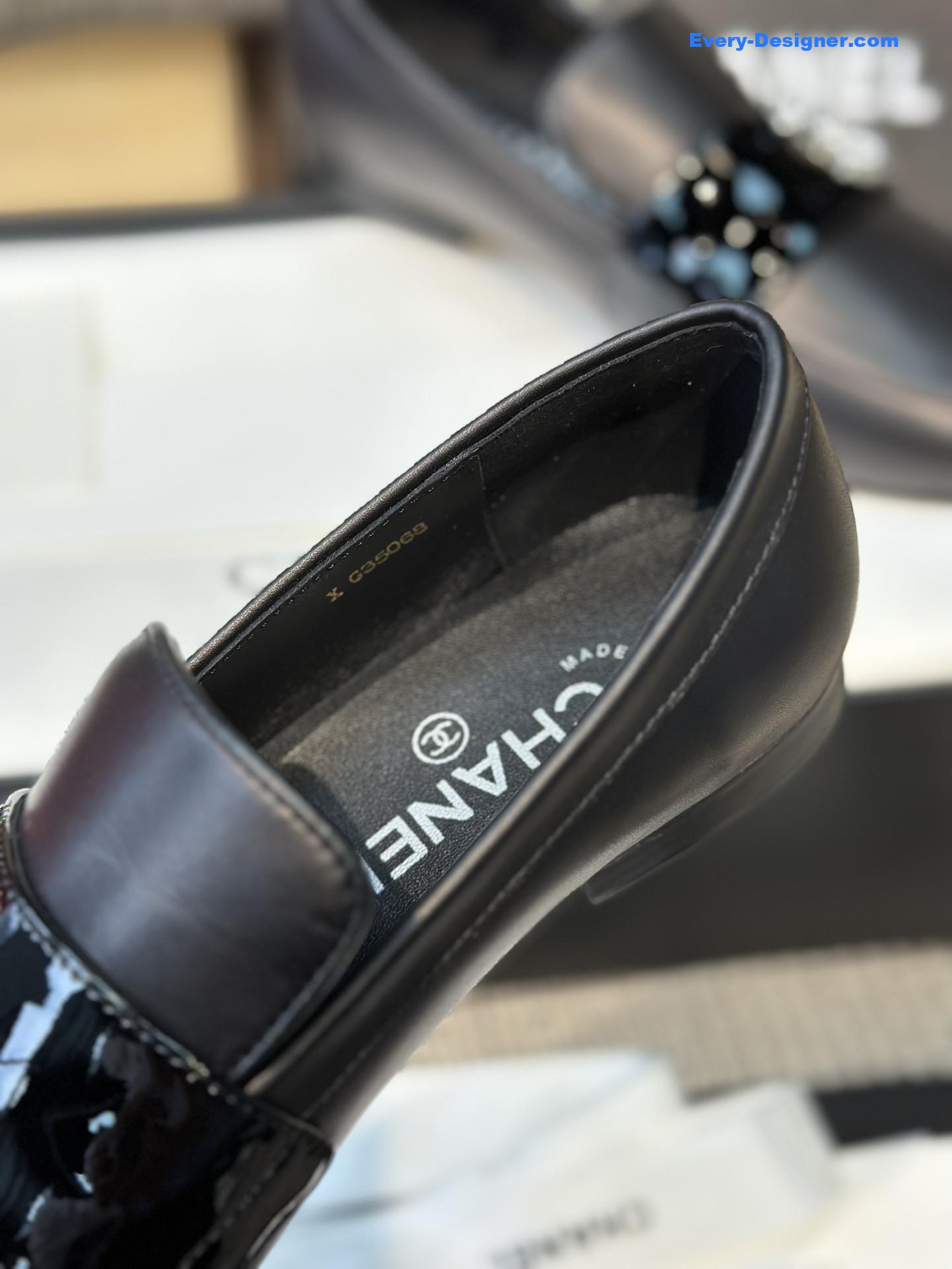 CC spring and summer crystal double c loafers