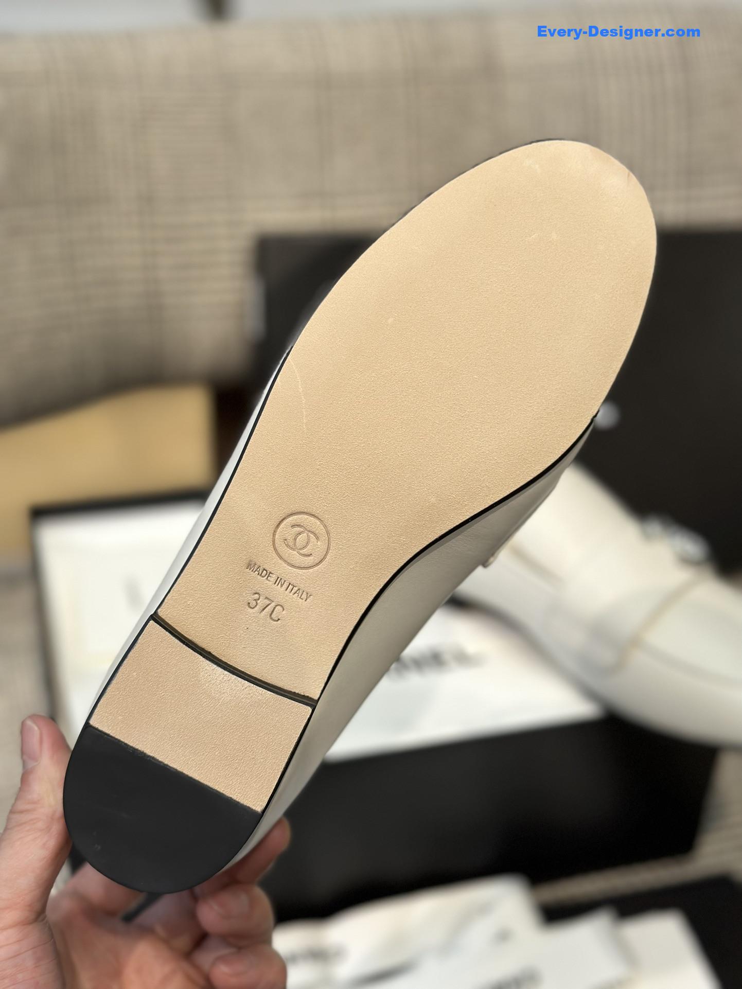 CC spring and summer crystal double c loafers