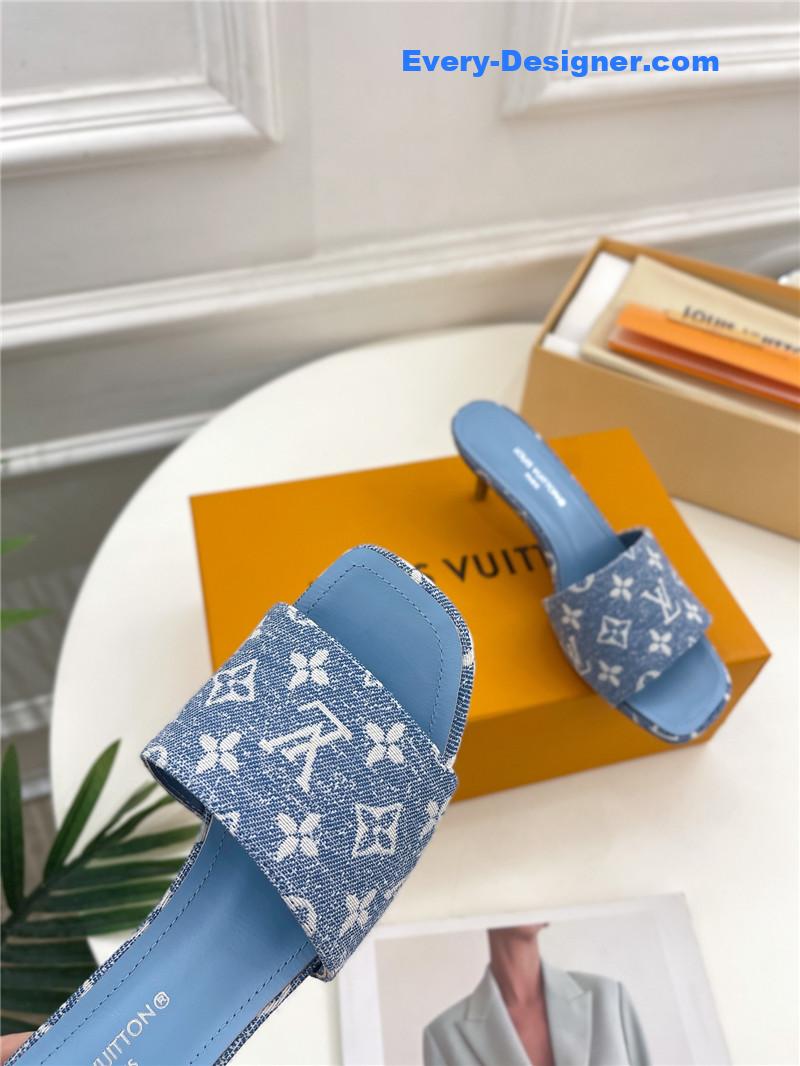Louis Vuitton LV latest slippers