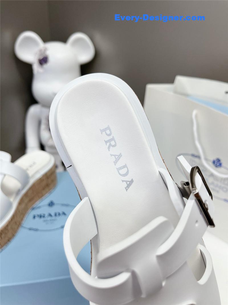 Pra*a zigzag roman braid platform rubber sandals