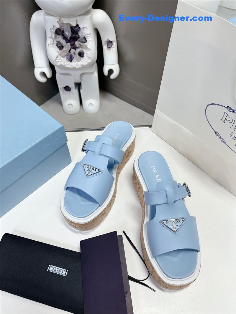 Pra*a zigzag roman braid platform rubber sandals