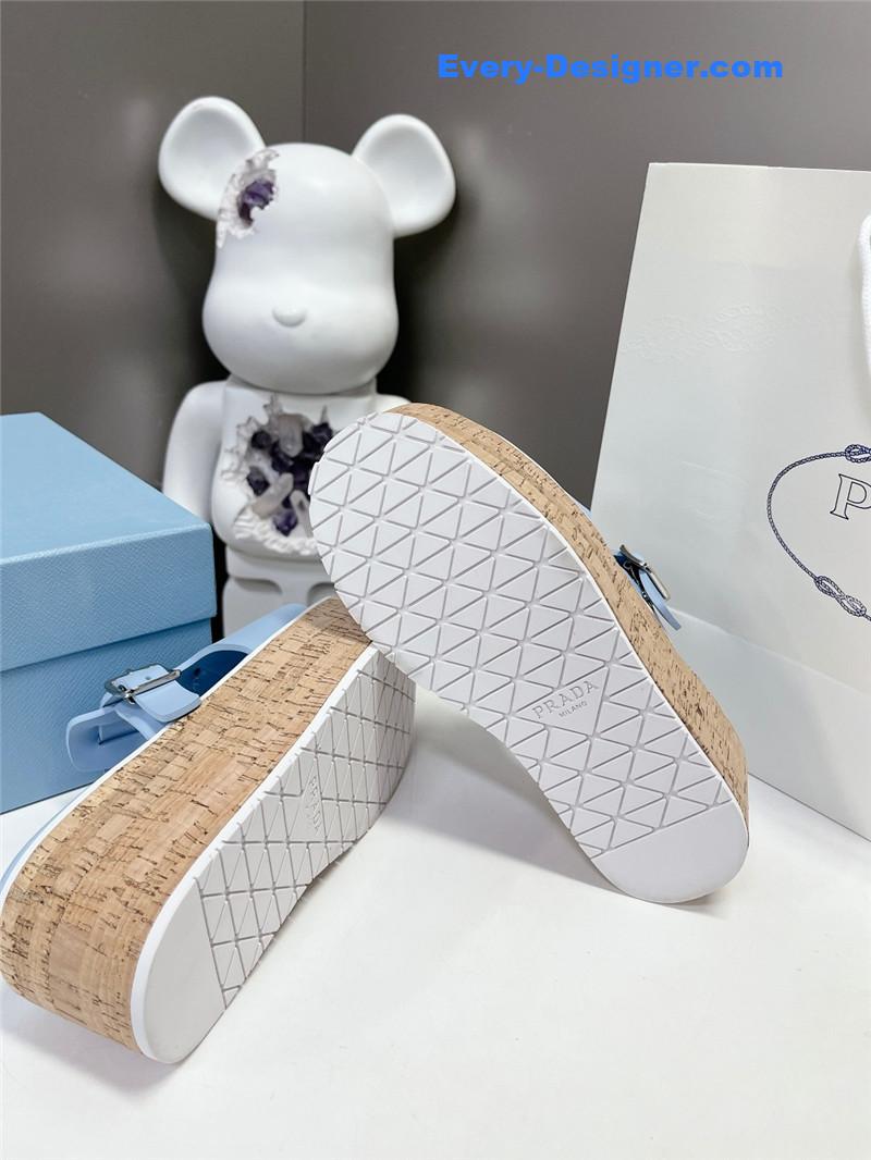 Pra*a zigzag roman braid platform rubber sandals