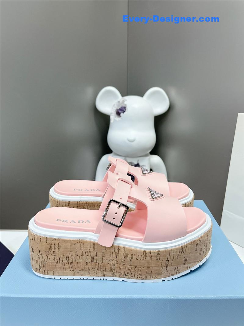 Pra*a zigzag roman braid platform rubber sandals