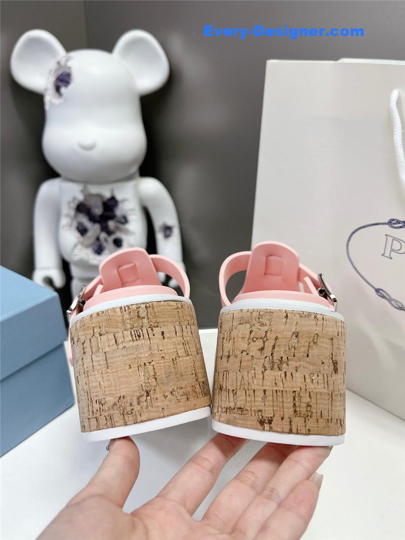 Pra*a zigzag roman braid platform rubber sandals