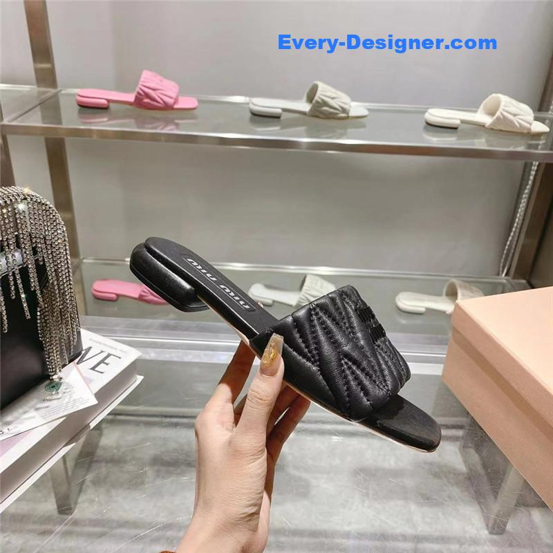 M1um1u flat lambskin sandal slippers