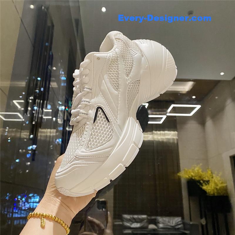 Givenchy spring and summer show new sports shoes