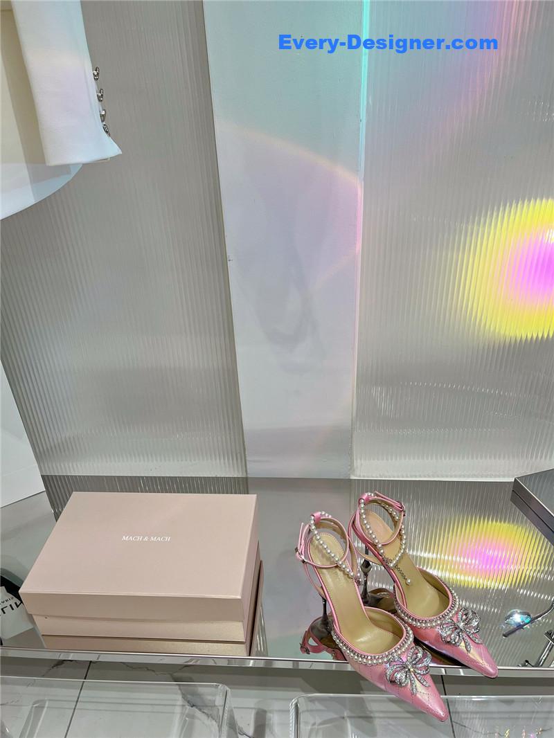 &   stunning high heel sandals