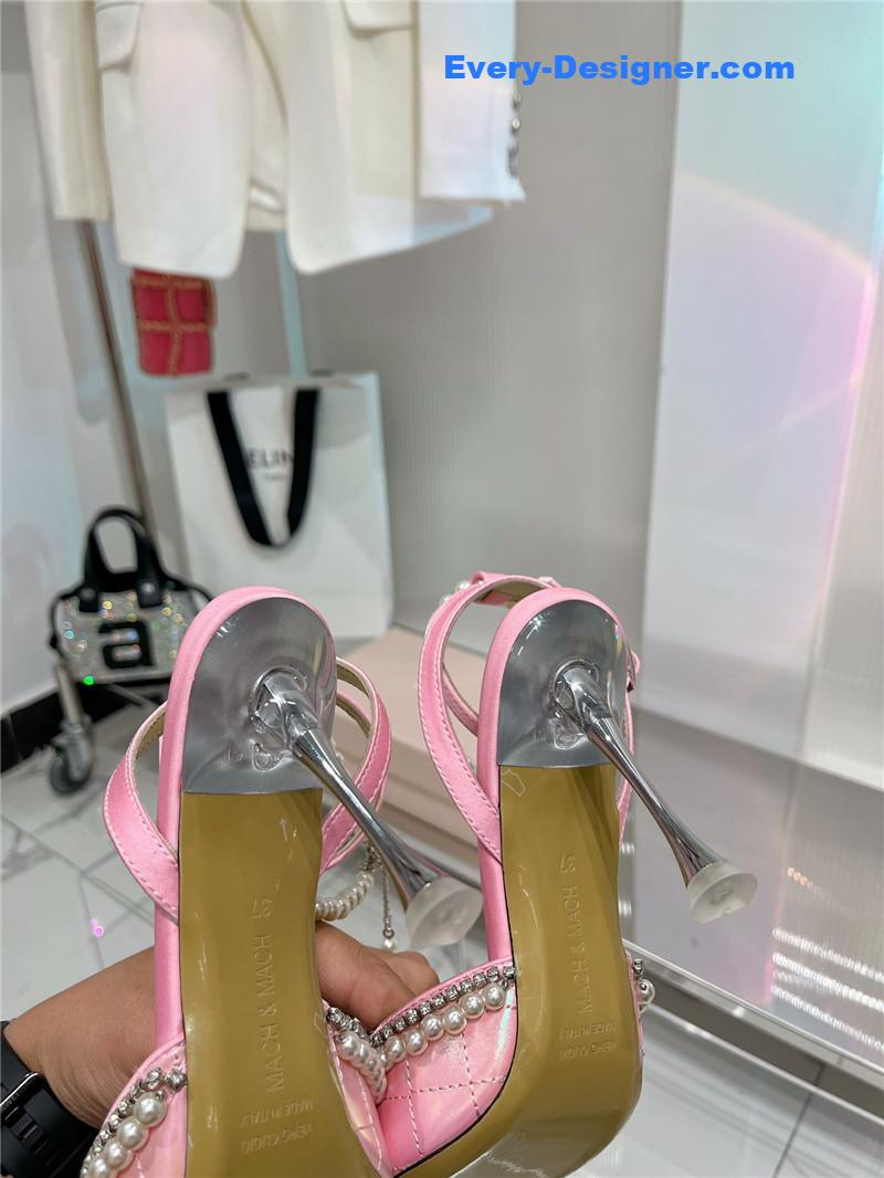 &   stunning high heel sandals