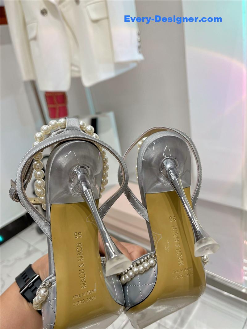 &   stunning high heel sandals