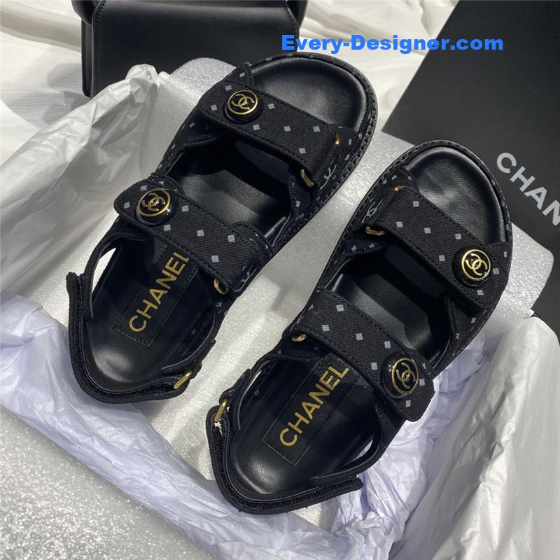 CC new Velcro sandals