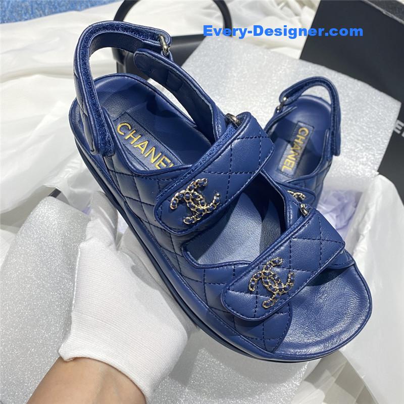 CC bow beach sandals