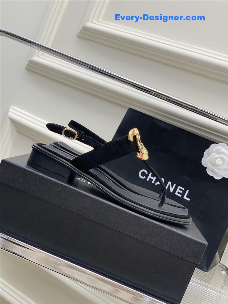 CC double c logo sandals
