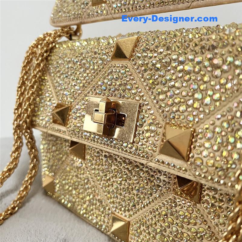 Va1e*ntin0 garavani roman stud crystal shoulder bag