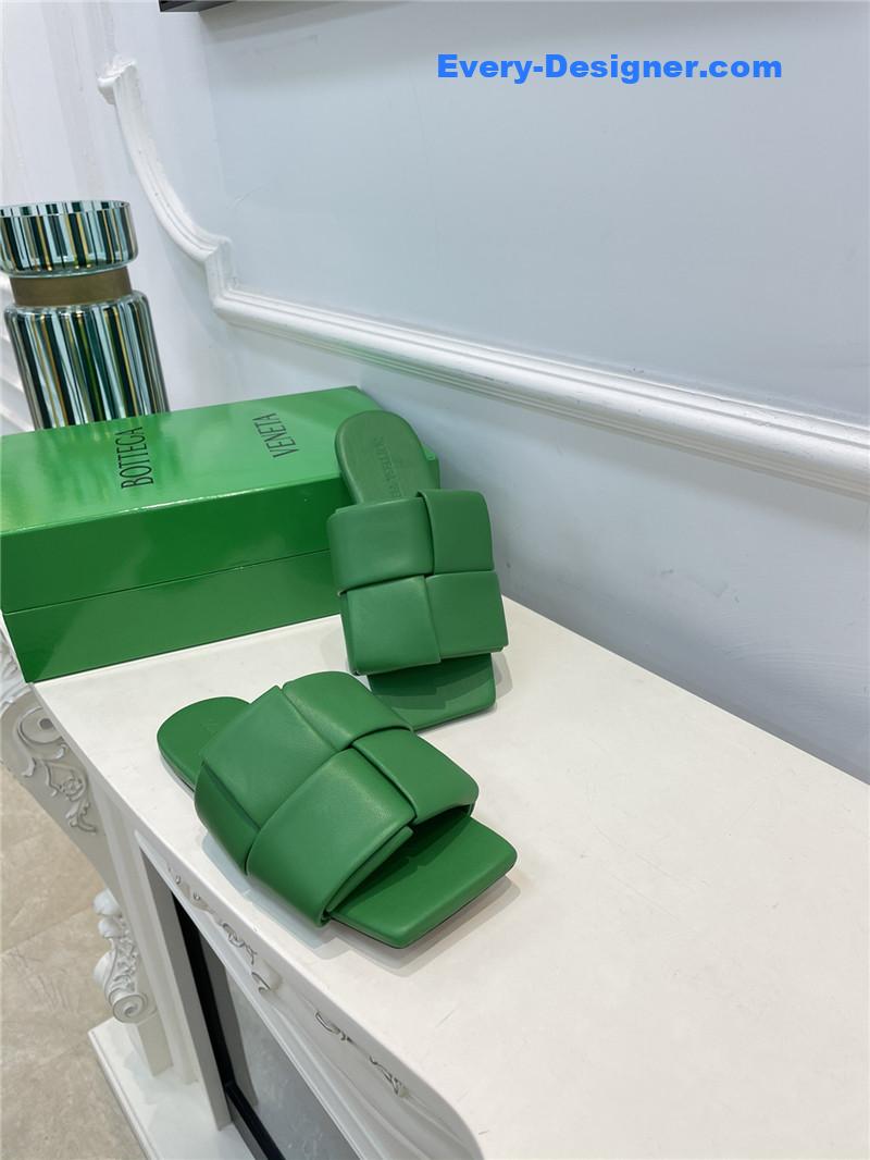 b0tt*ga Ven*ta patch slides