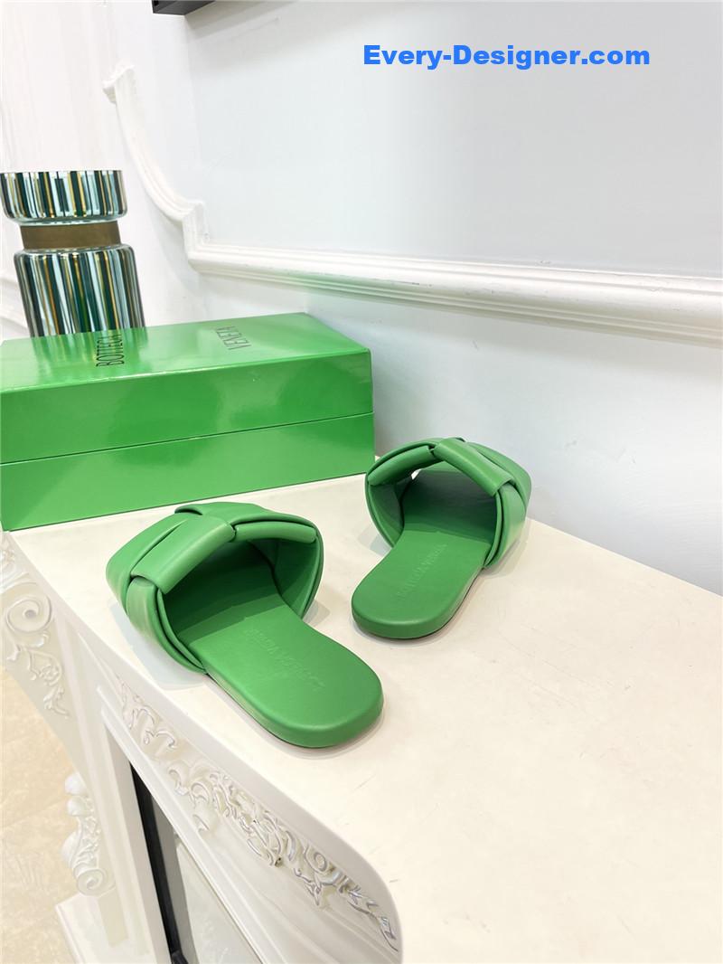 b0tt*ga Ven*ta patch slides