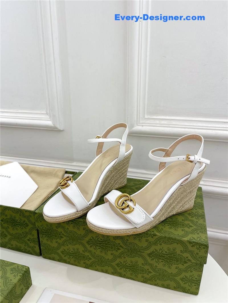 Gucci new retro fashion sandals