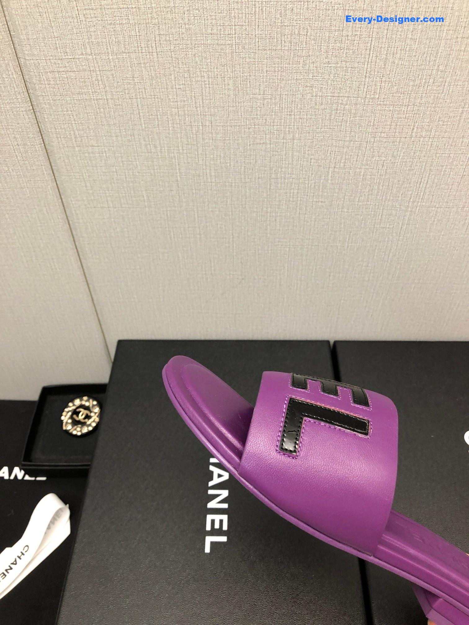 CC color matching letter leather buckle slippers