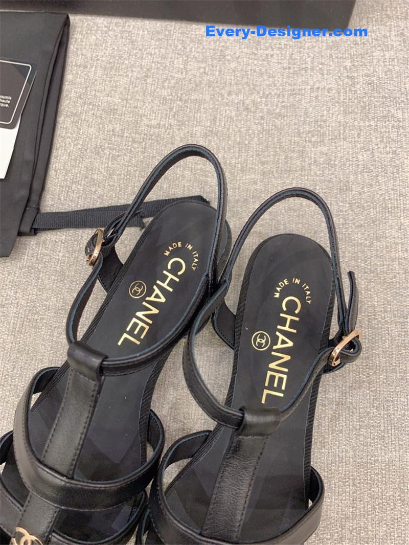 CC new pointed sandals