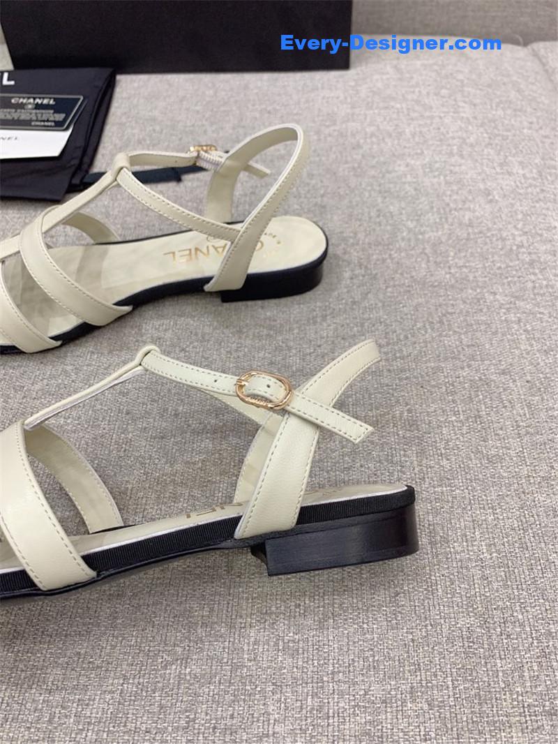 CC new pointed sandals