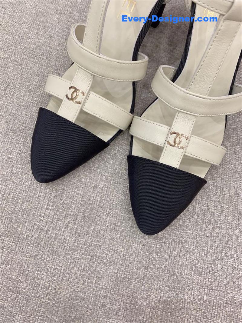 CC new pointed sandals