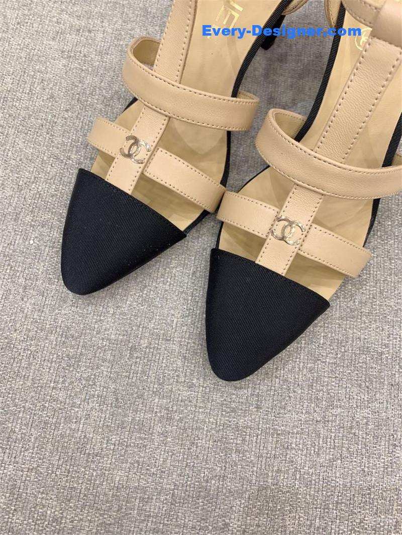 CC new pointed sandals