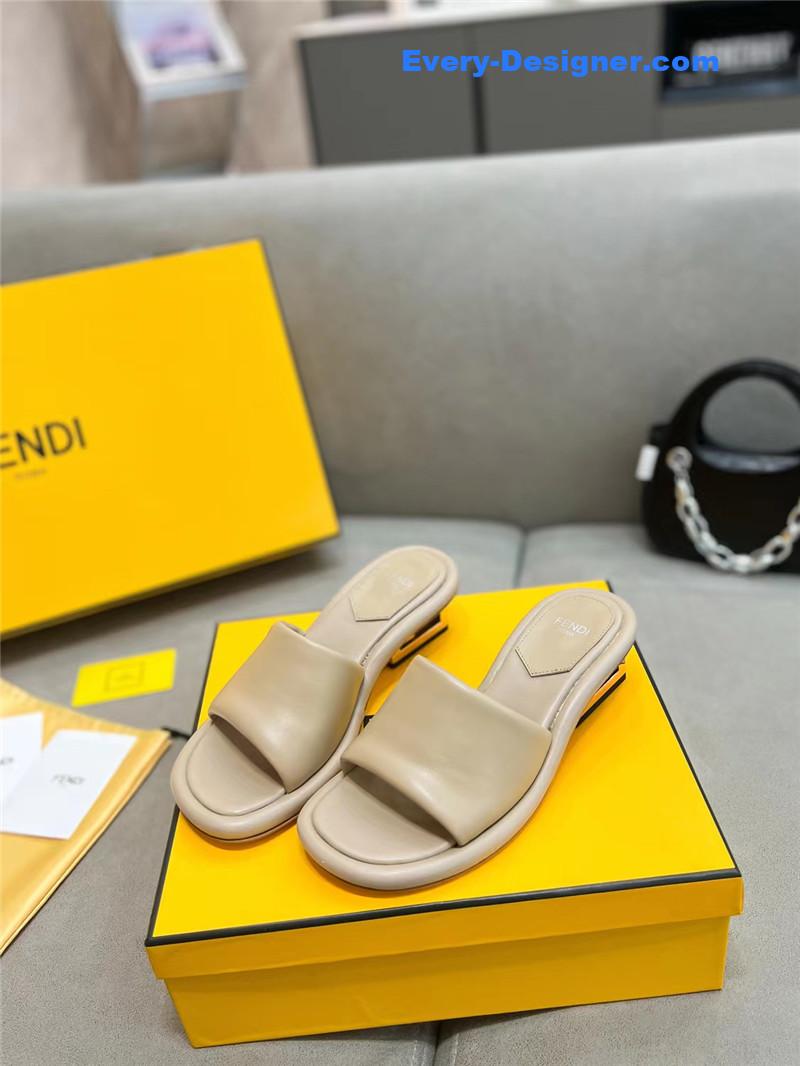 fendi new slippers