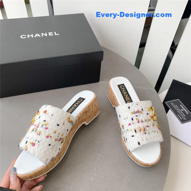 CC rhombus thick-soled flip flops