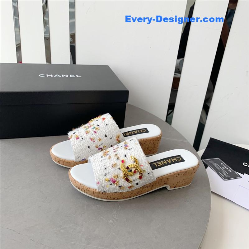 CC rhombus thick-soled flip flops