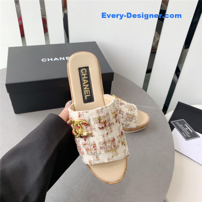 CC rhombus thick-soled flip flops