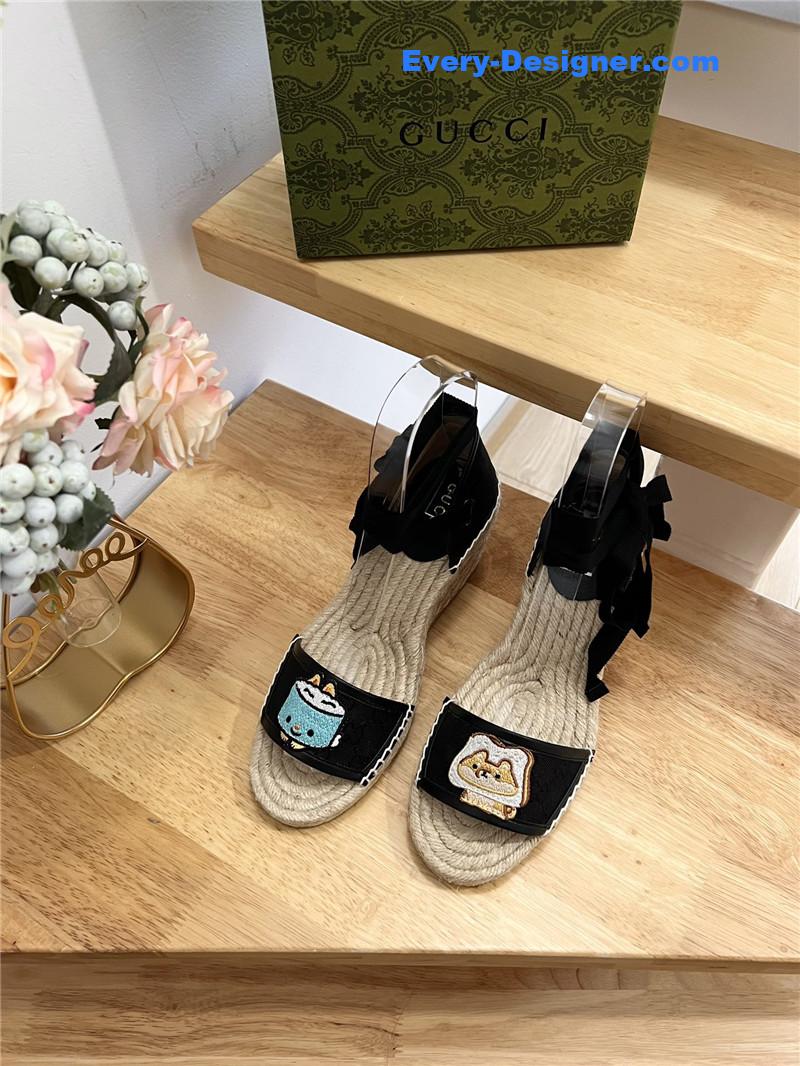 Gucci espadrille wedge platform shoes