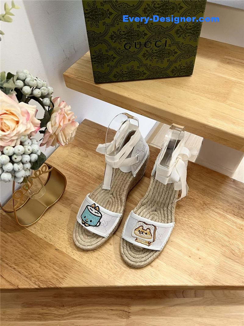 Gucci espadrille wedge platform shoes