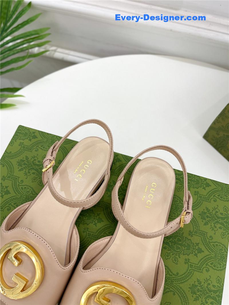 Gvc*1 flagship series sandals