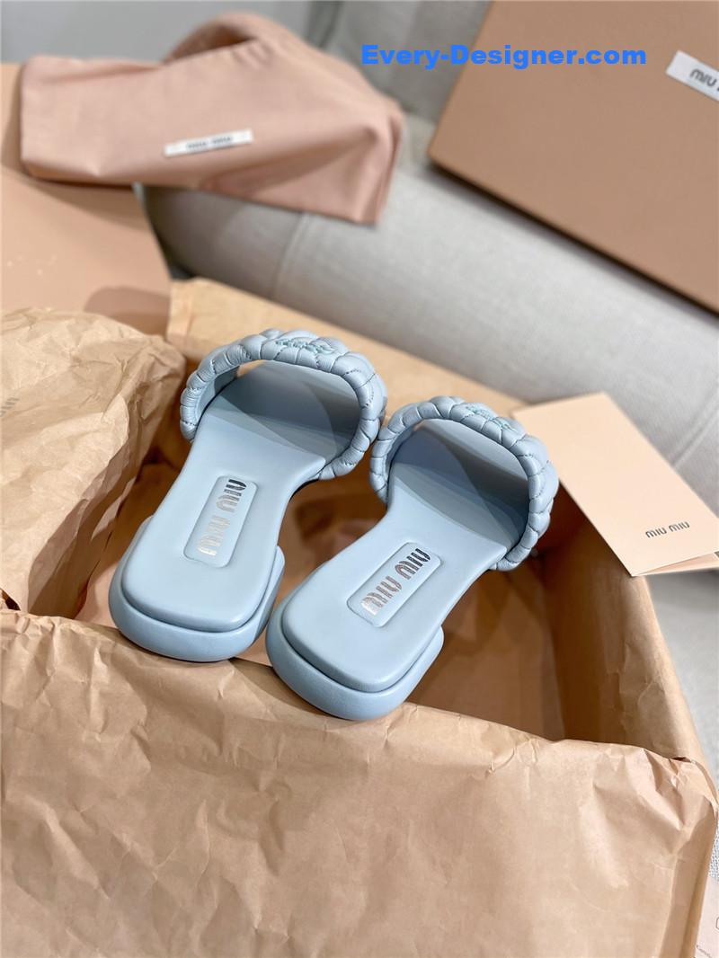 M1um1u slipper sandals in crinkled nappa