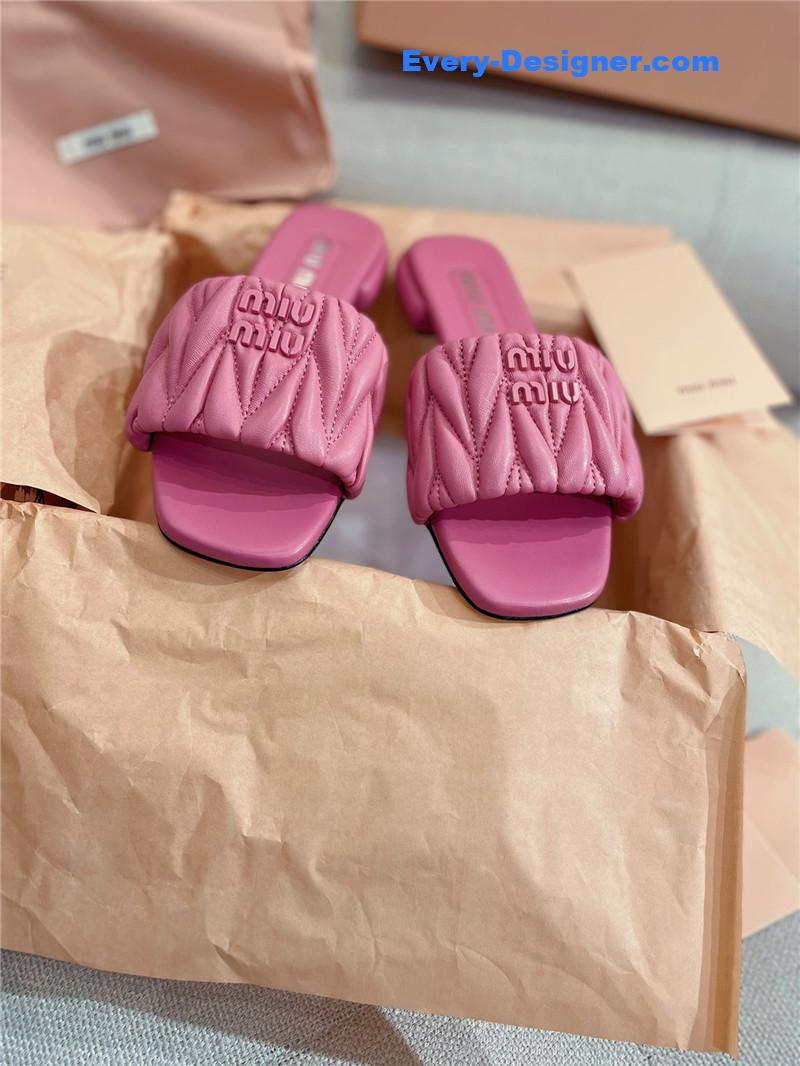 miumiu slipper sandals in crinkled nappa