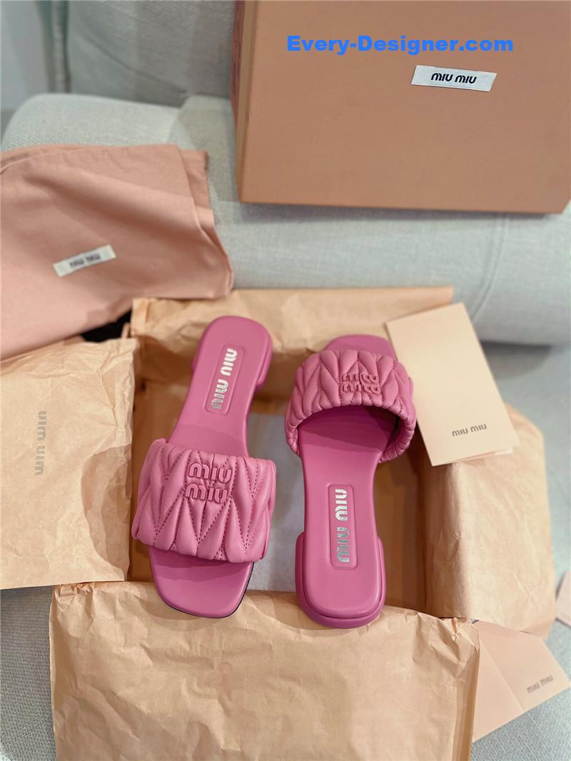 miumiu slipper sandals in crinkled nappa