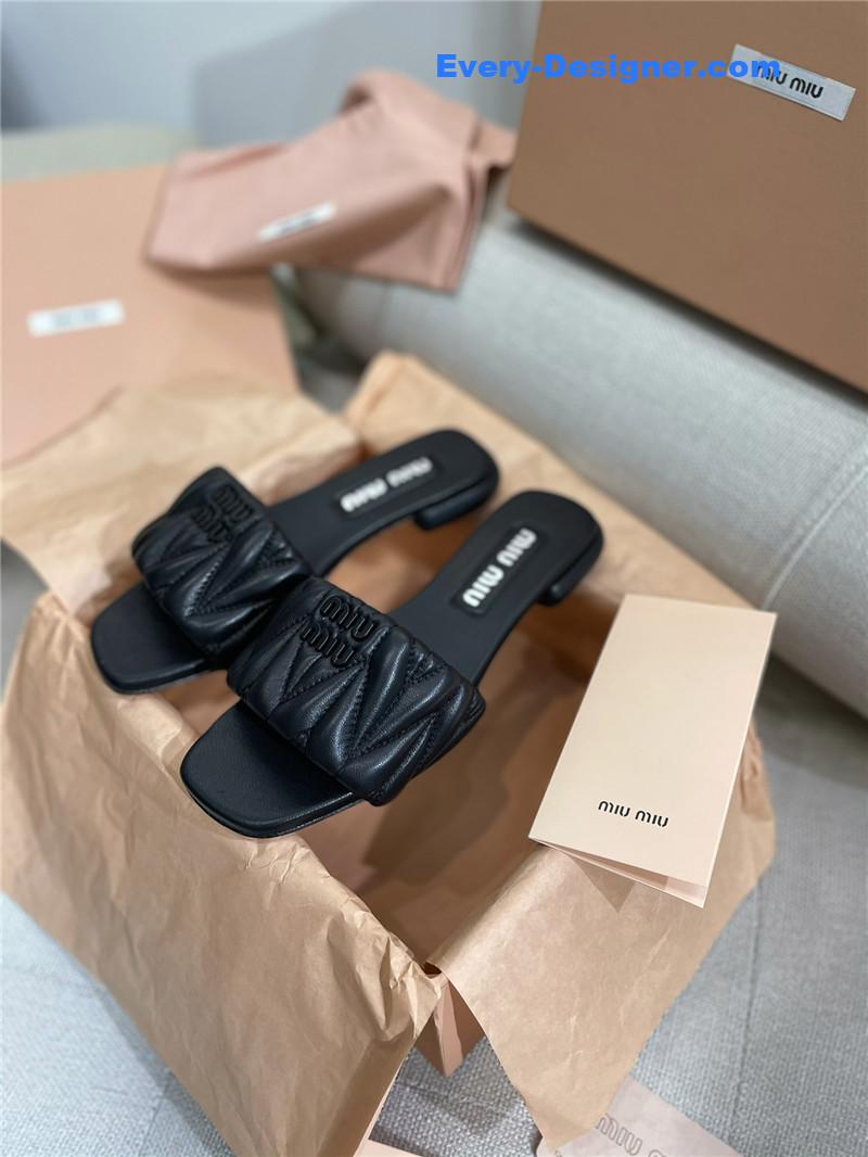 miumiu slipper sandals in crinkled nappa