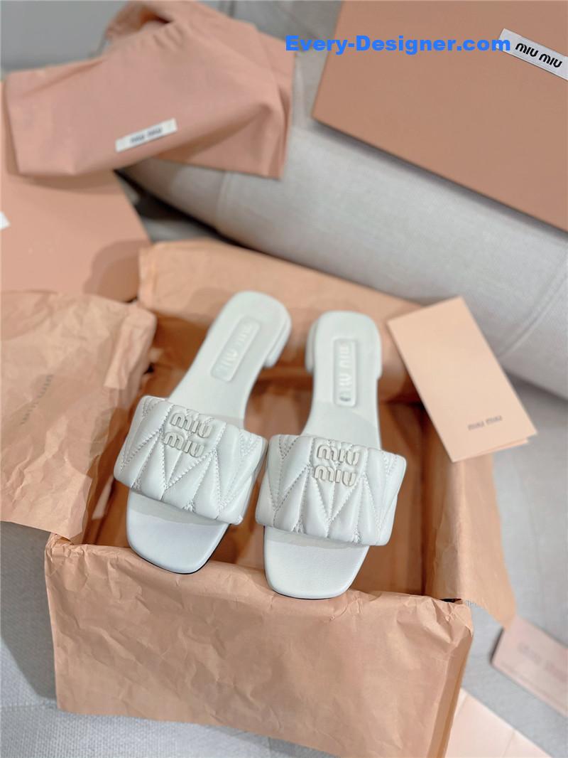 miumiu slipper sandals in crinkled nappa