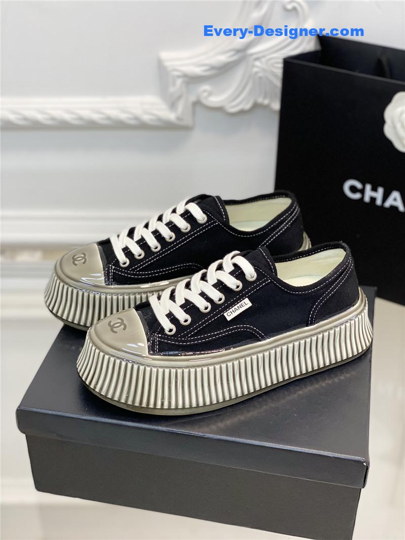 Ch**el platform canvas sneakers