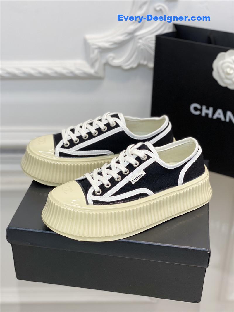 Ch**el platform canvas sneakers