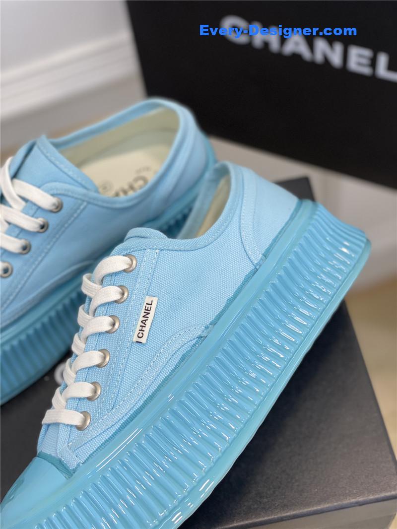 Ch**el platform canvas sneakers