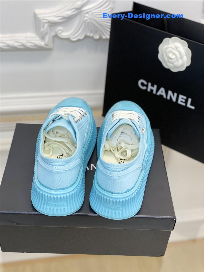 Ch**el platform canvas sneakers