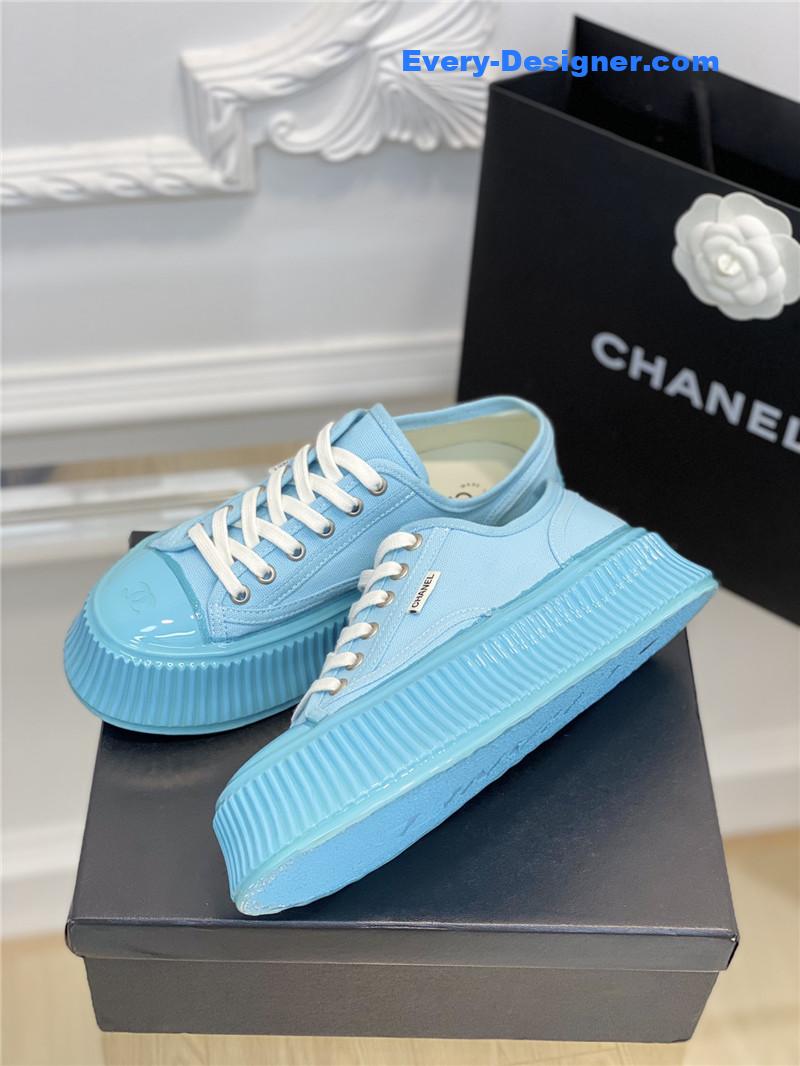 Ch**el platform canvas sneakers