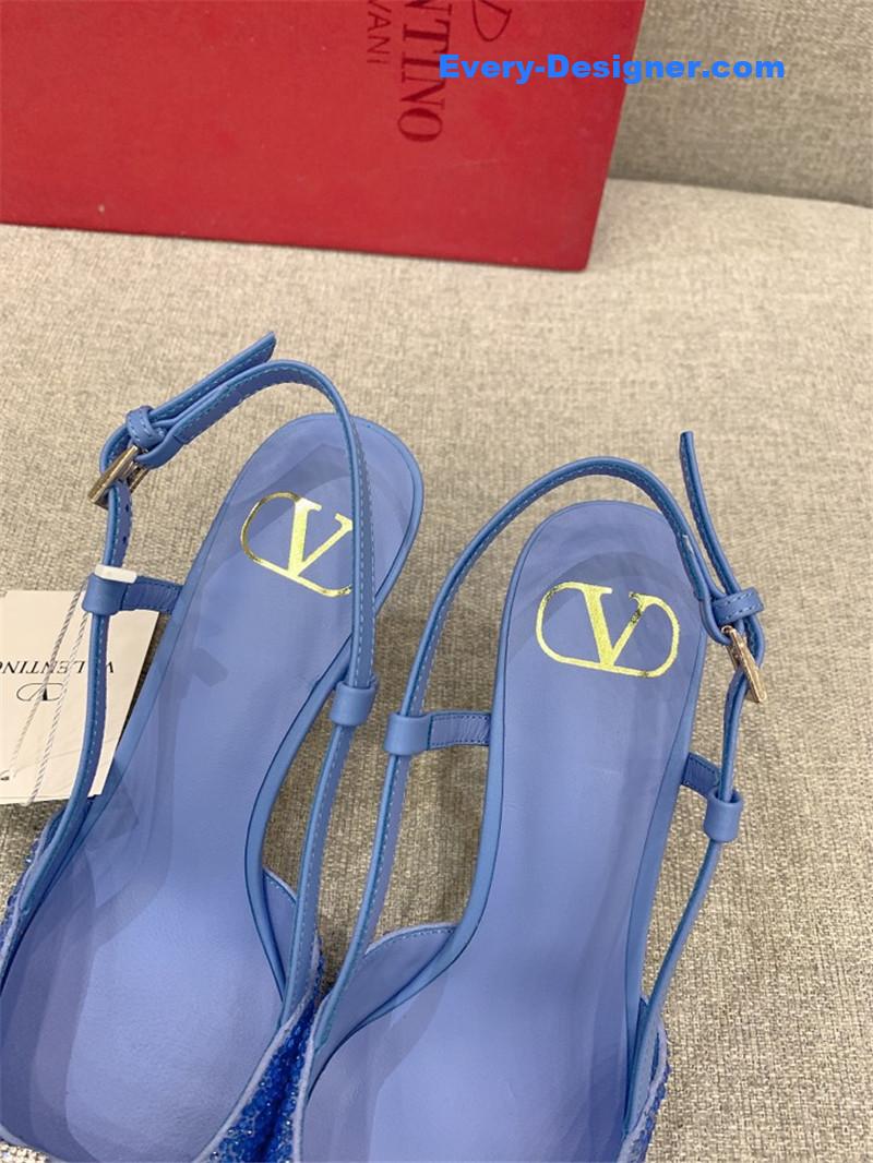 va1e*ntin0 new v buckle full D1am0nd high-heeled sandals