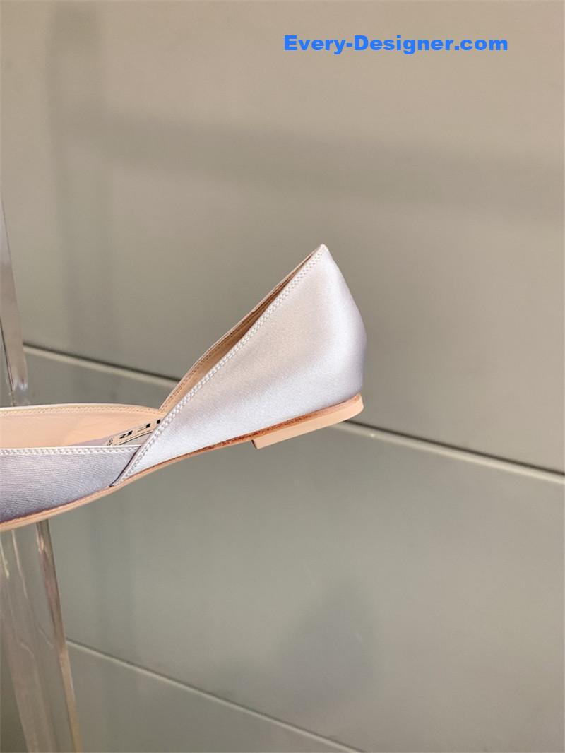 Roger vivier new hollow square buckle flat bottom