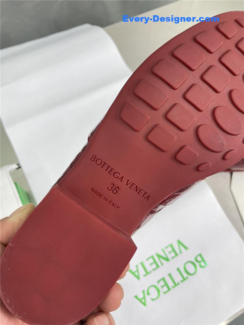 b0tt*ga Ven*ta horseshoe buckle loafers